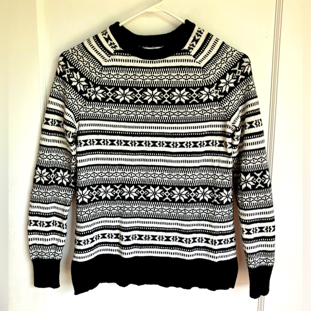 Old Navy Sweatshirt Womes Extra Small Black White Geometric Cotton Blend